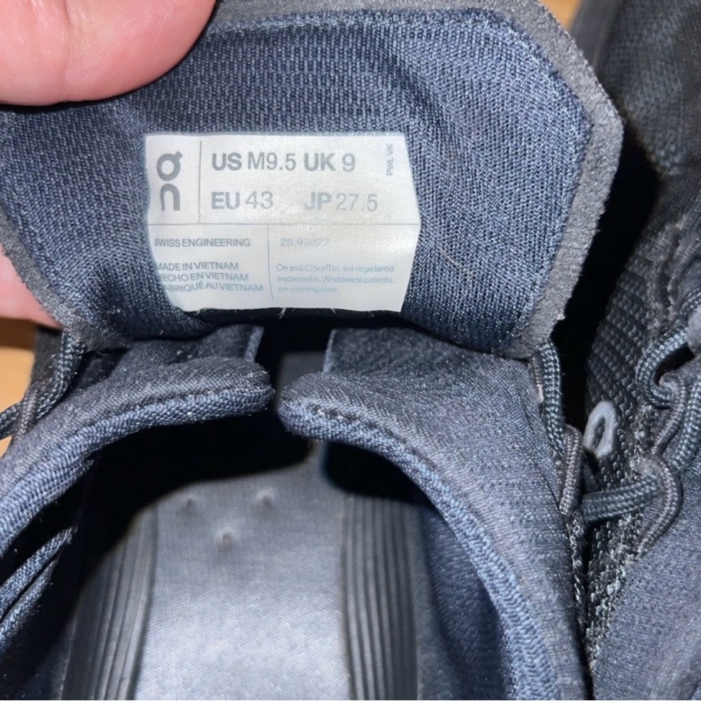 On Cloud CLOUD NOVA Running Men's Black Sneakers Men’s 9.5 women’s 11 - Picture 3 of 8